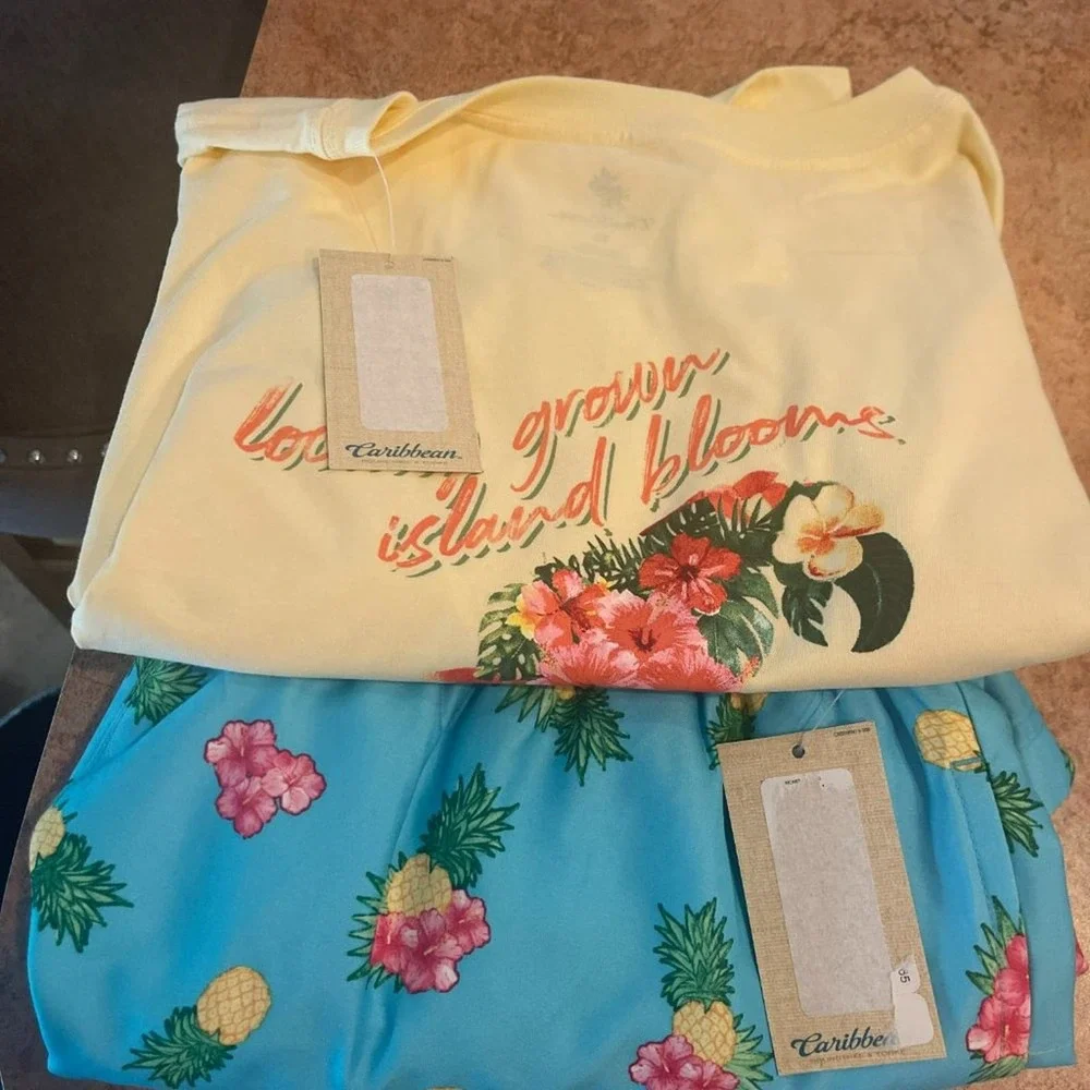 NEW Caribbean Men's  Light  Coral Locally Grown Island Blooms T-Shirt Size XL - Picture 8 of 9